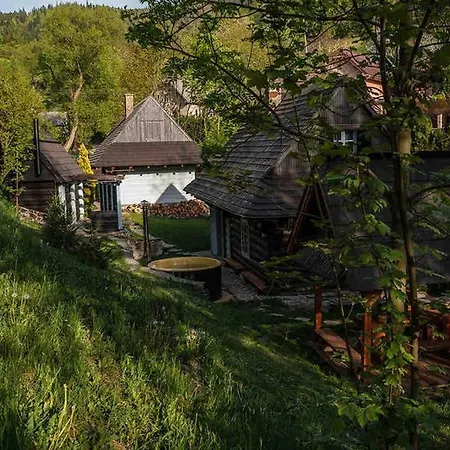 Zbojnícke Chalúpky