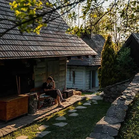 Chalet Zbojnicke Chalupky Cavoj