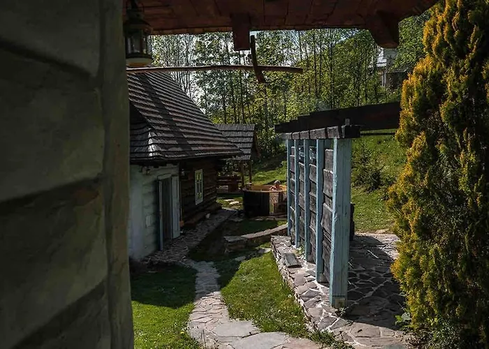 Zbojnicke Chalupky