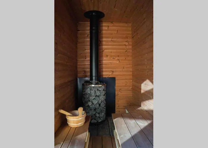 Zbojnicke Chalupky シャレー Čavoj