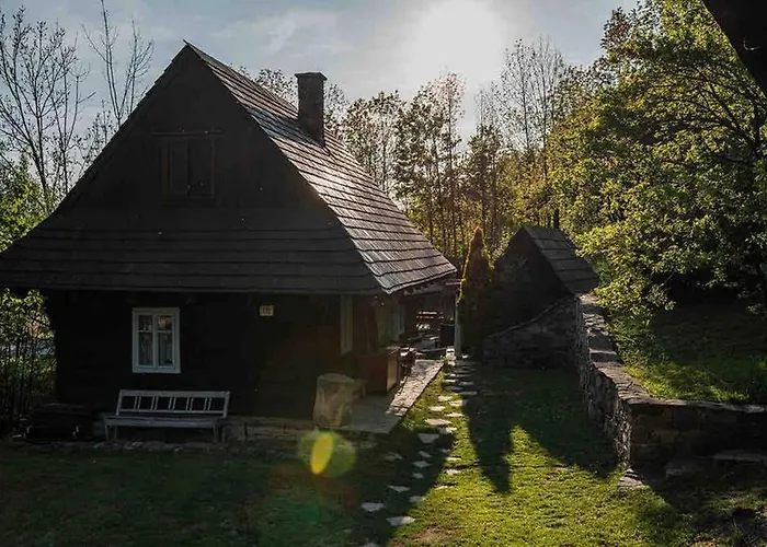 シャレー Zbojnicke Chalupky *